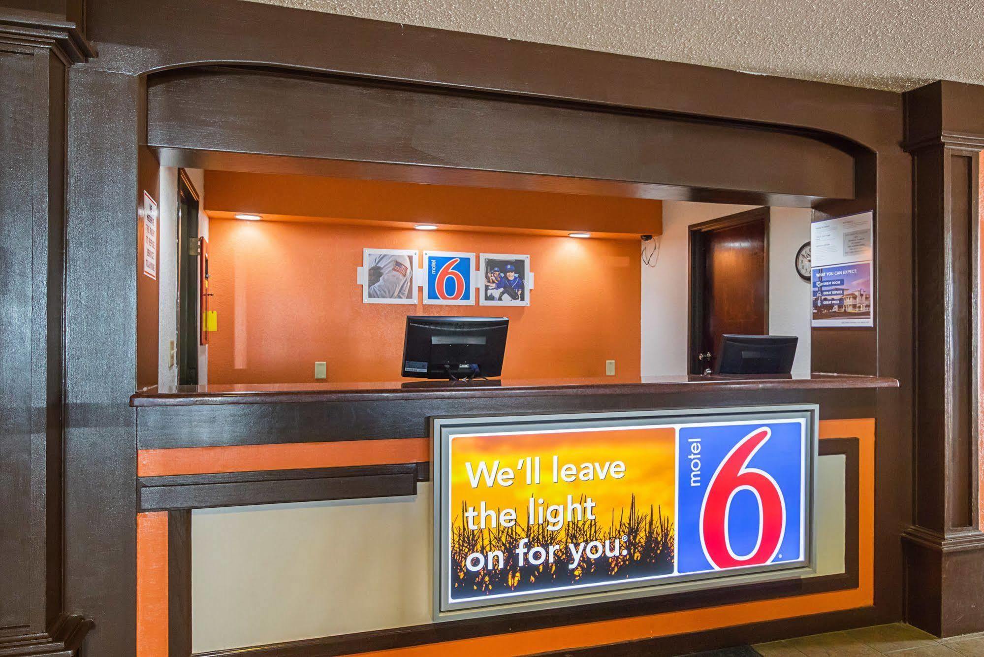 Motel 6-Waterloo, Ia - Crossroads Mall - Cedar Falls Ngoại thất bức ảnh